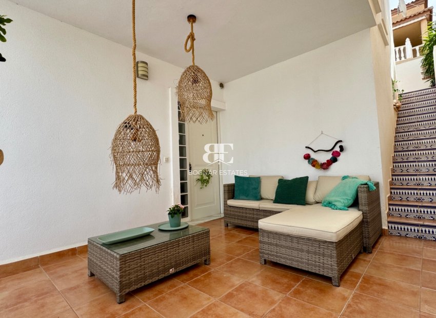 Wiederverkauf - Villa -
Orihuela Costa - Villamartín