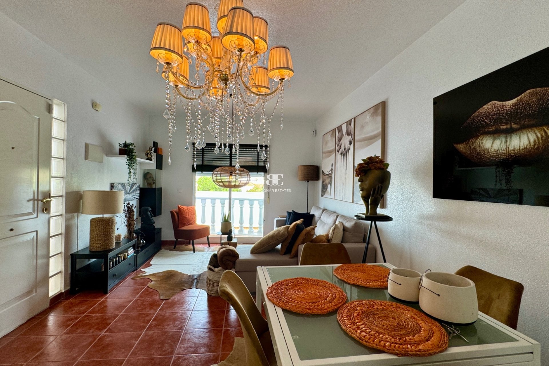 Wiederverkauf - Villa -
Orihuela Costa - Villamartín