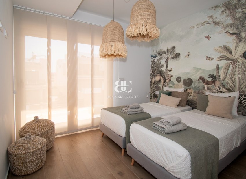 Wiederverkauf - Villa -
Orihuela Costa - Villamartín