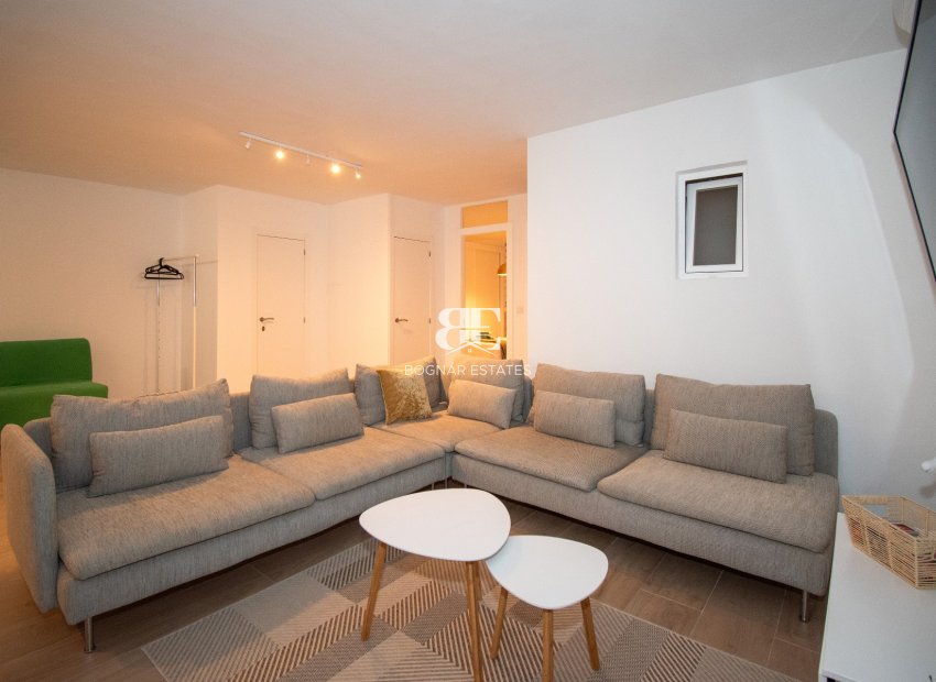 Wiederverkauf - Villa -
Orihuela Costa - Villamartín