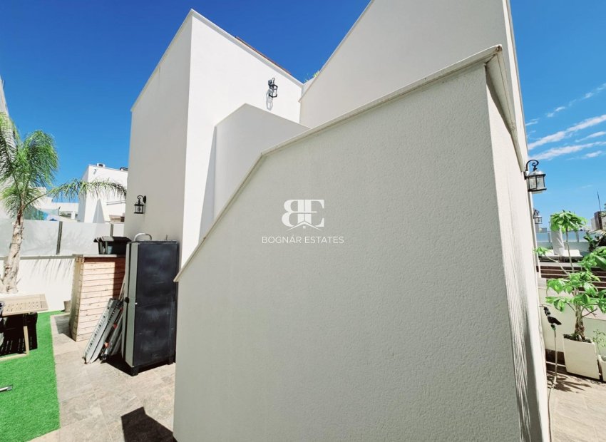 Wiederverkauf - Villa -
Orihuela Costa - Villamartín