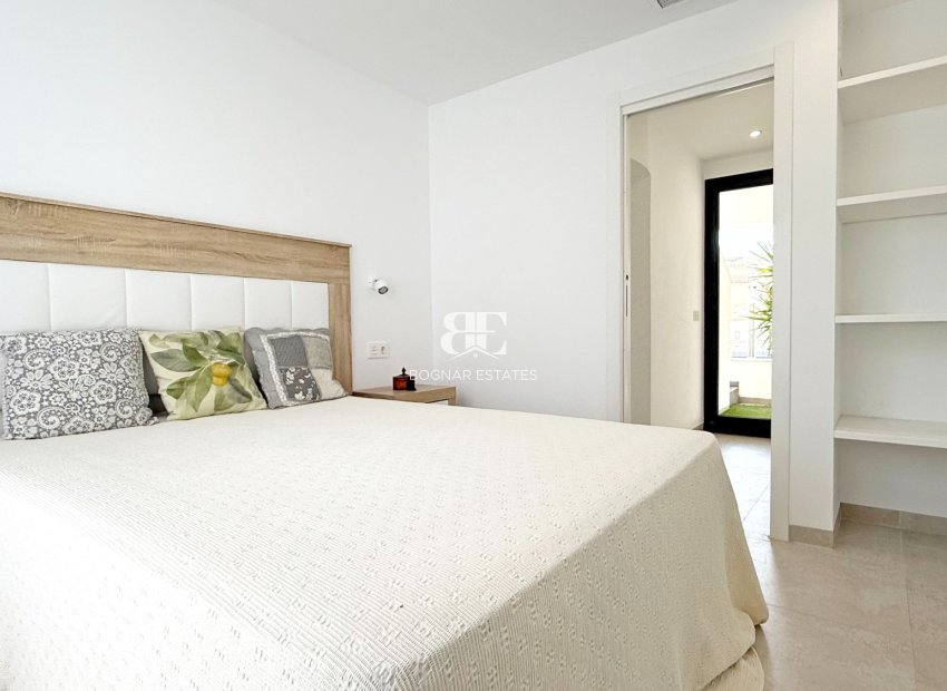 Wiederverkauf - Villa -
Orihuela Costa - Villamartín