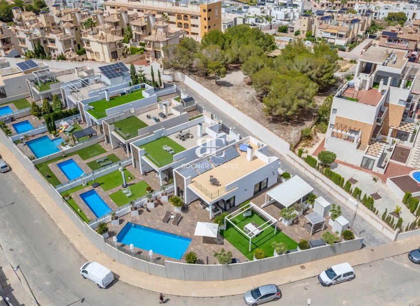 Wiederverkauf - Villa -
Orihuela Costa - Villamartín
