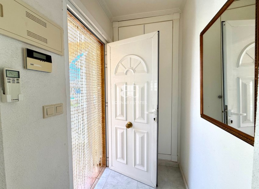 Wiederverkauf - Villa -
Orihuela Costa - Villamartín