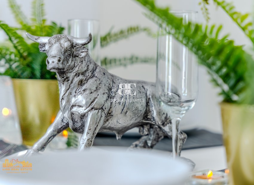 Wiederverkauf - Villa -
Orihuela Costa - Villamartín