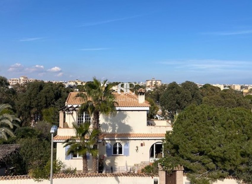 Wiederverkauf - Villa -
Orihuela Costa
