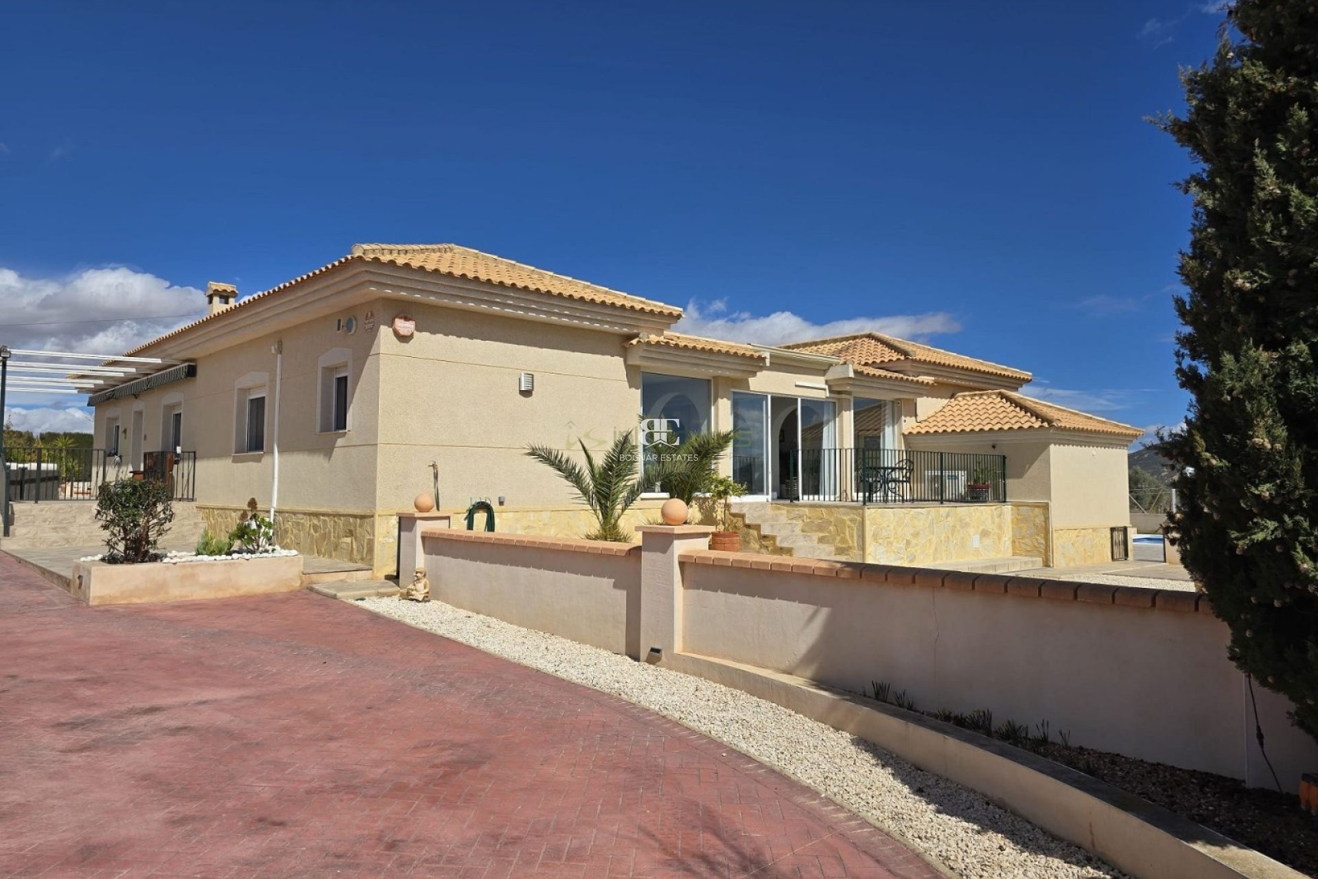 Wiederverkauf - Villa -
Pinoso