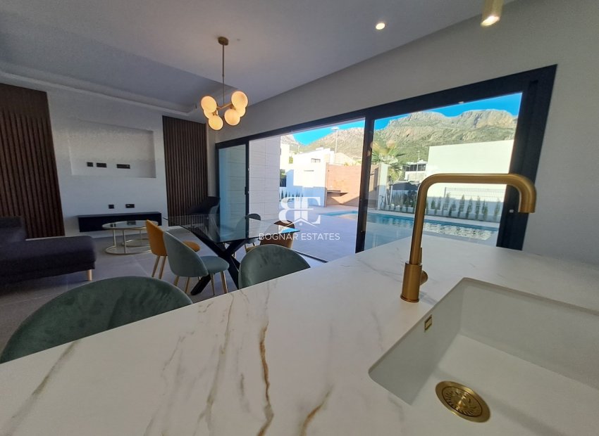 Wiederverkauf - Villa -
Polop - Urbanizaciones