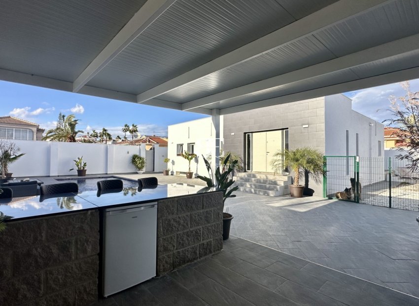 Wiederverkauf - Villa -
Rojales - Ciudad Quesada