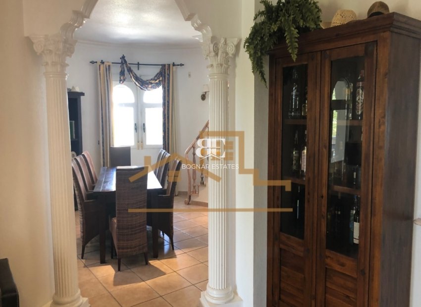 Wiederverkauf - Villa -
Rojales - La Marquesa Golf