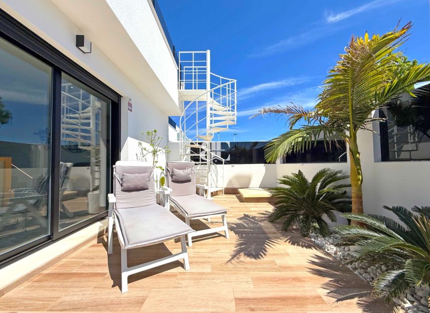 Wiederverkauf - Villa -
San Pedro del Pinatar