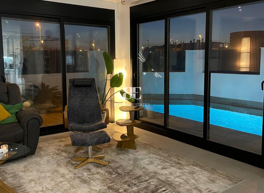 Wiederverkauf - Villa -
San Pedro del Pinatar