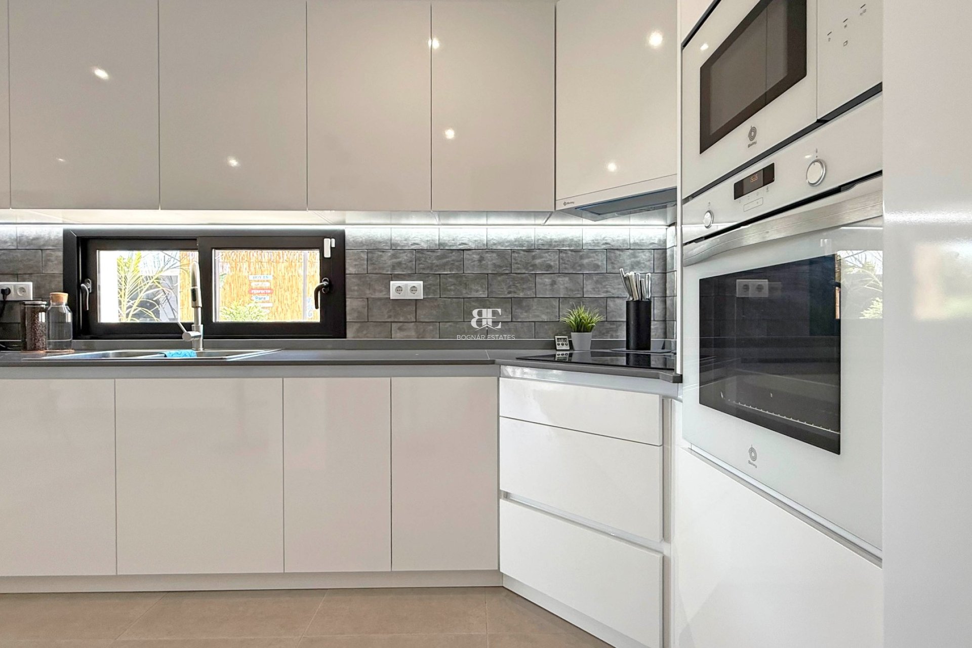 Wiederverkauf - Villa -
San Pedro del Pinatar