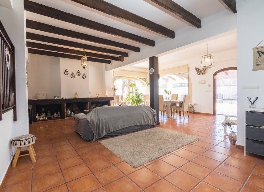 Wiederverkauf - Villa -
Santa Pola