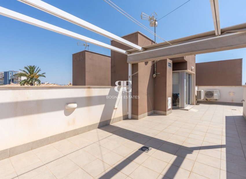 Wiederverkauf - Villa -
Santiago de la Ribera - Zona de la playa