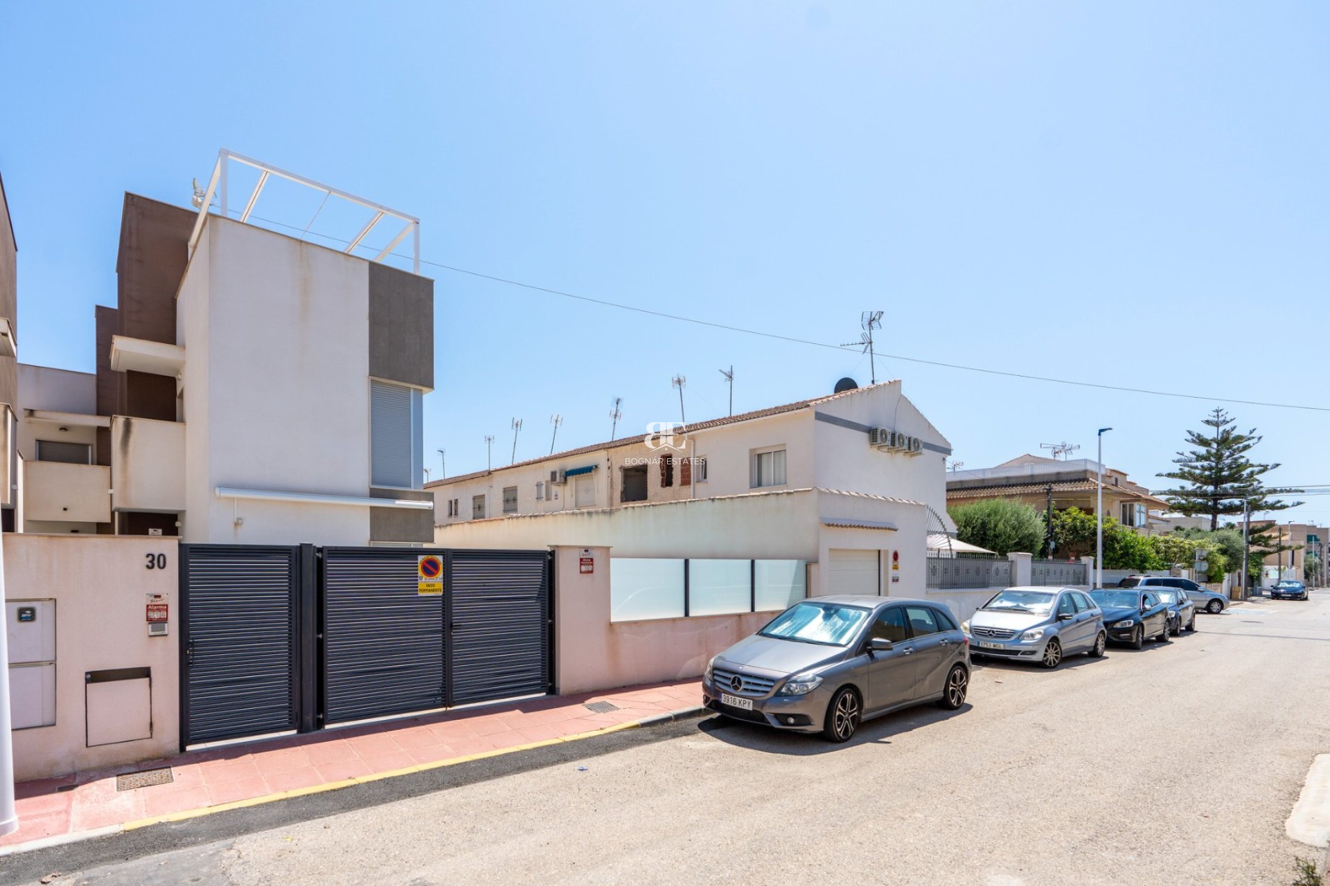 Wiederverkauf - Villa -
Santiago de la Ribera - Zona de la playa