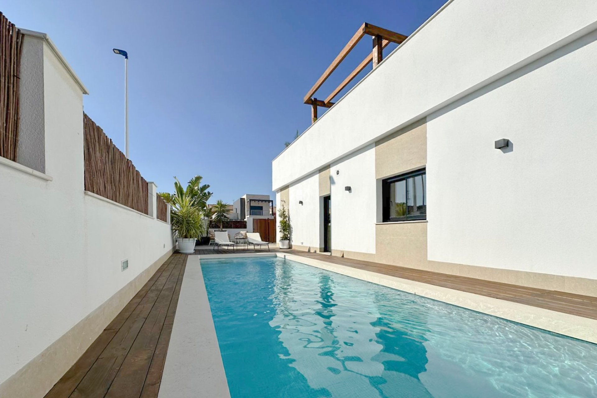 Wiederverkauf - Villa -
Santiago de la Ribera