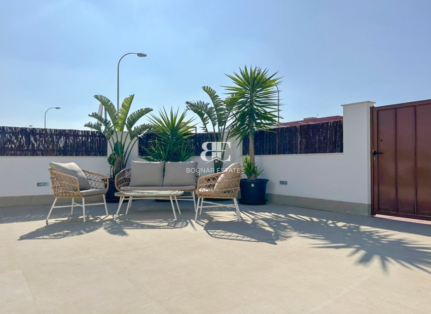 Wiederverkauf - Villa -
Santiago de la Ribera