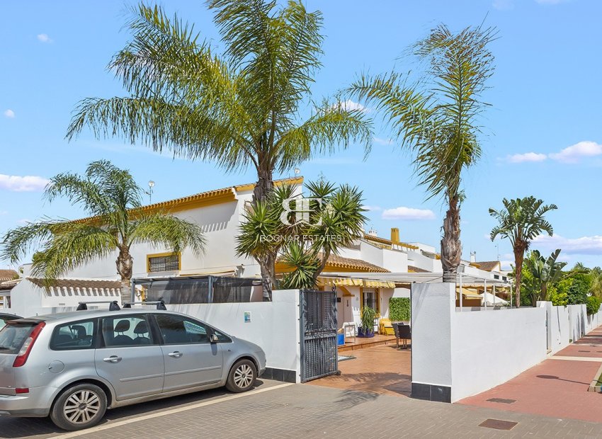 Wiederverkauf - Villa -
Torre de la Horadada - Pueblo Latino