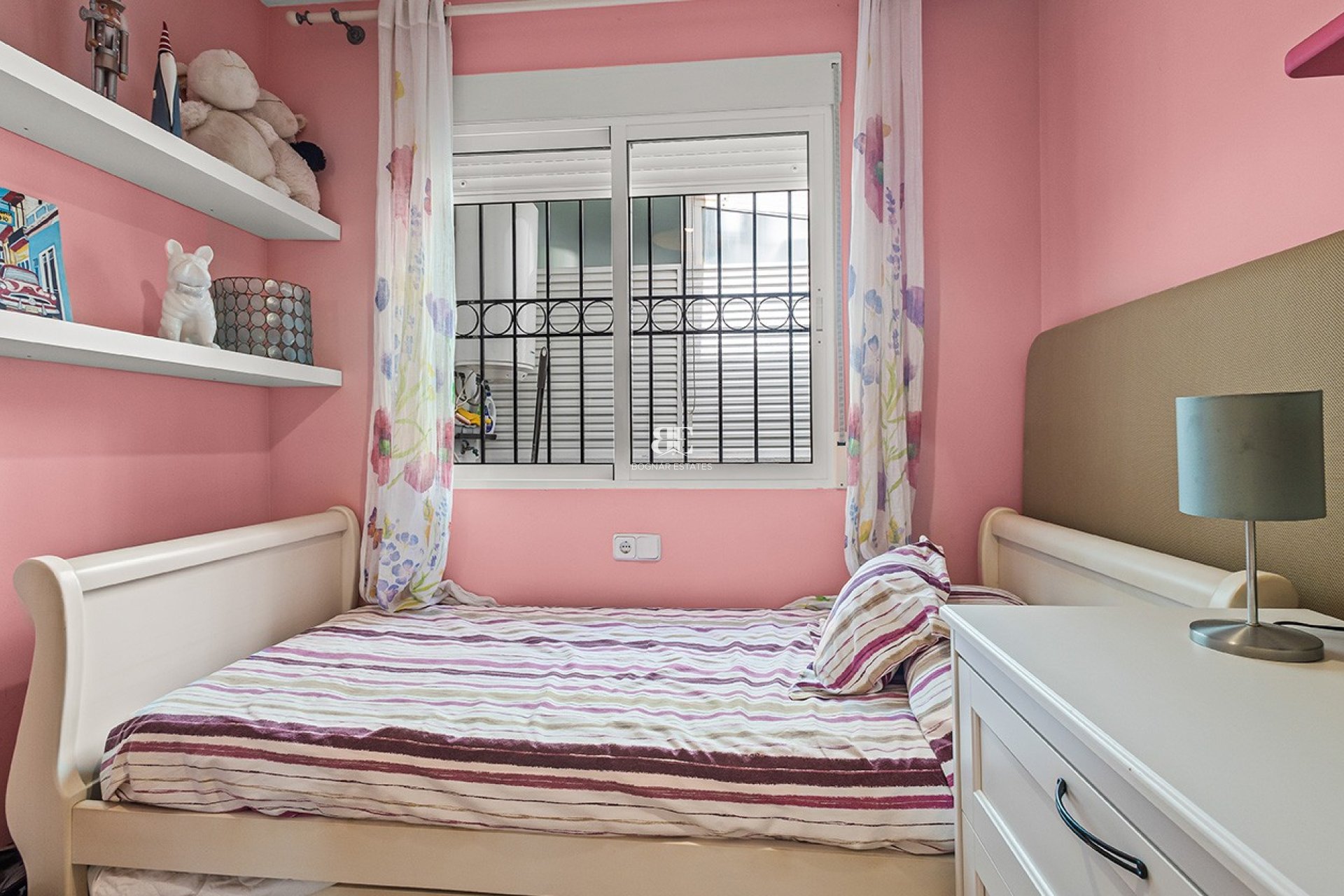 Wiederverkauf - Villa -
Torre de la Horadada - Pueblo Latino