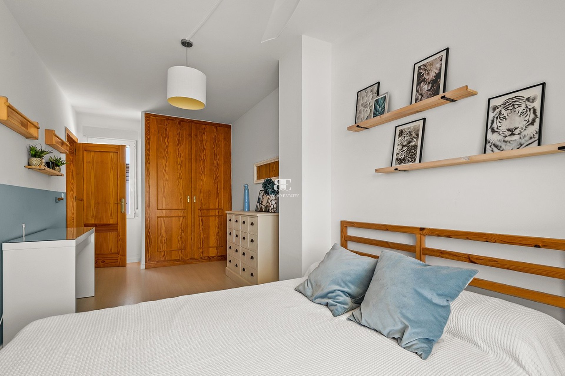 Wiederverkauf - Villa -
Torre de la Horadada - Pueblo Latino