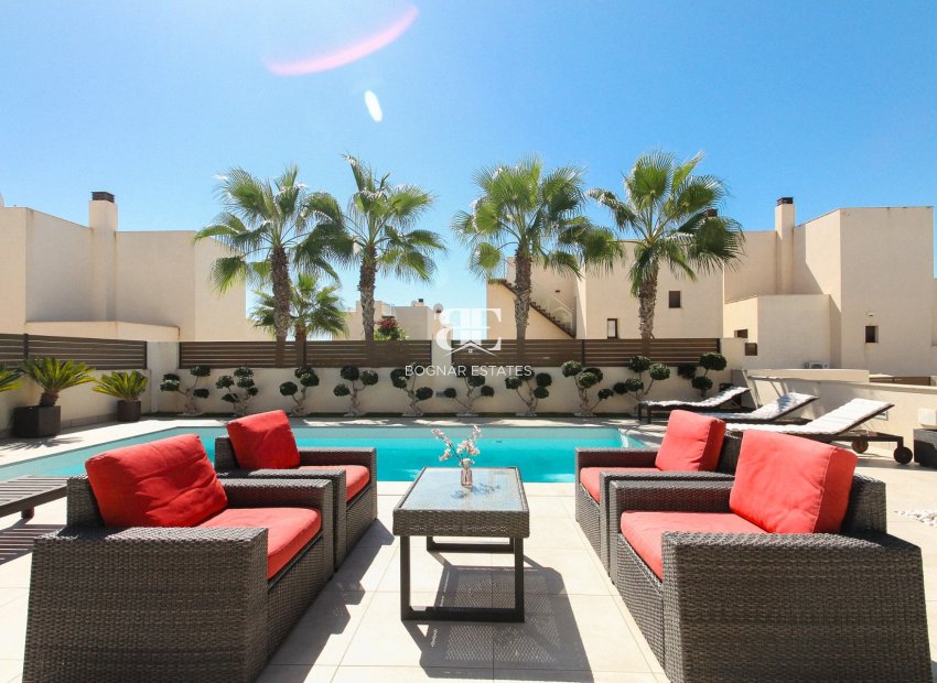 Wiederverkauf - Villa -
Torrevieja - Aguas Nuevas