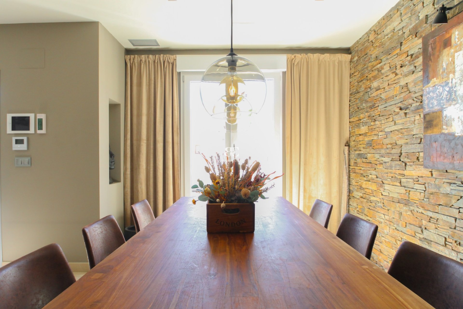 Wiederverkauf - Villa -
Torrevieja - Aguas Nuevas