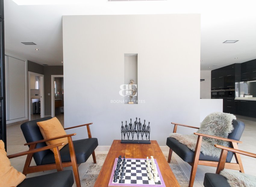 Wiederverkauf - Villa -
Torrevieja - Aguas Nuevas