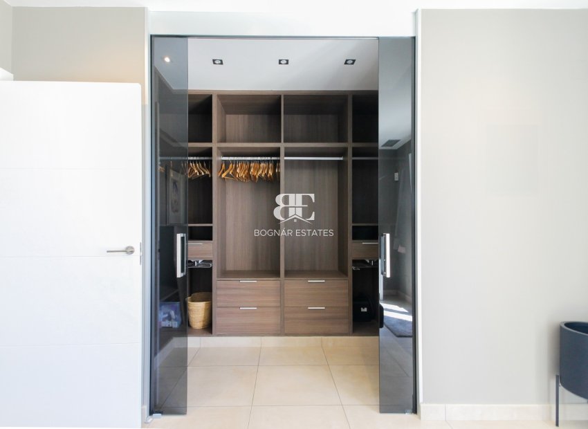 Wiederverkauf - Villa -
Torrevieja - Aguas Nuevas