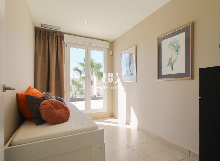 Wiederverkauf - Villa -
Torrevieja - Aguas Nuevas