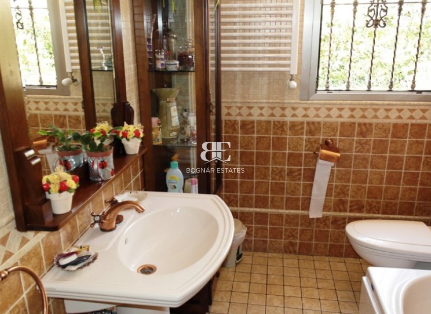 Wiederverkauf - Villa -
Torrevieja - Aguas Nuevas