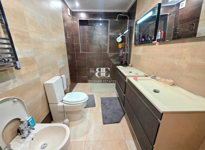 Wiederverkauf - Villa -
Torrevieja - Cabo Cervera