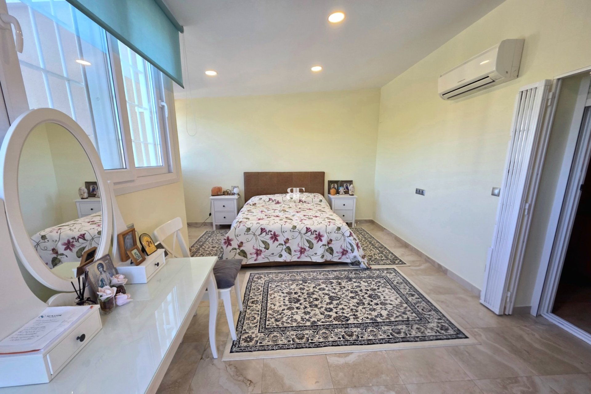 Wiederverkauf - Villa -
Torrevieja - Cabo Cervera