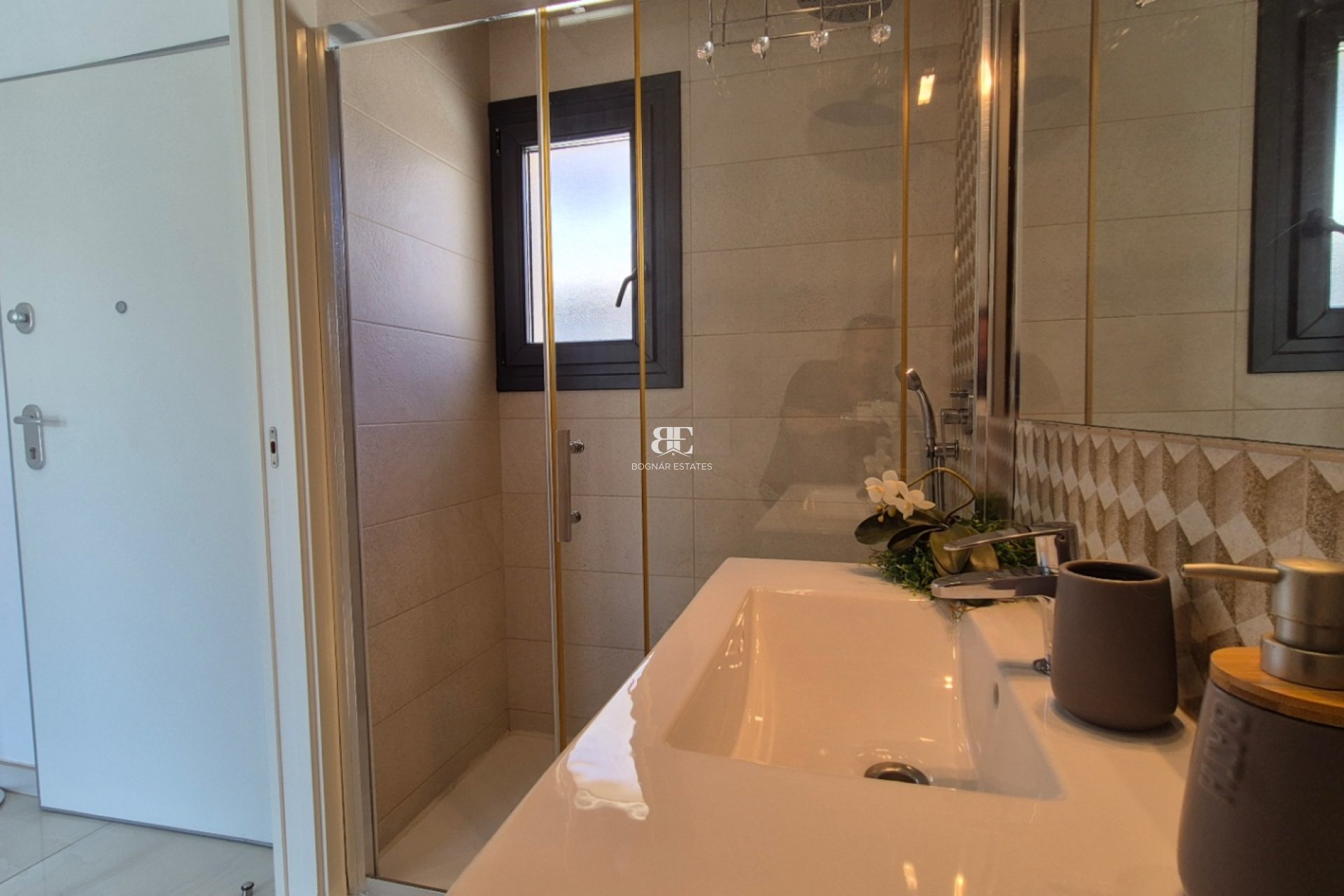 Wiederverkauf - Villa -
Torrevieja - Costa Blanca Sur