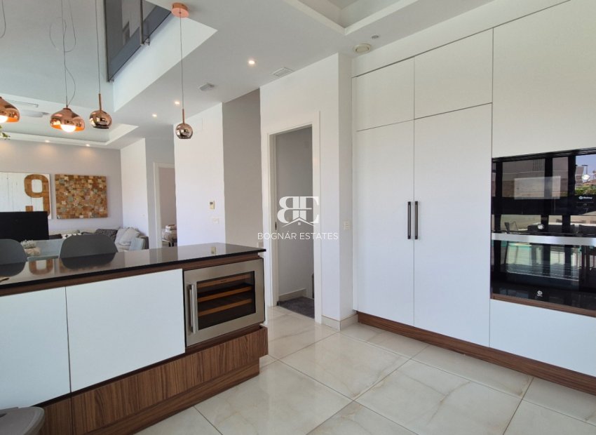 Wiederverkauf - Villa -
Torrevieja - Costa Blanca Sur