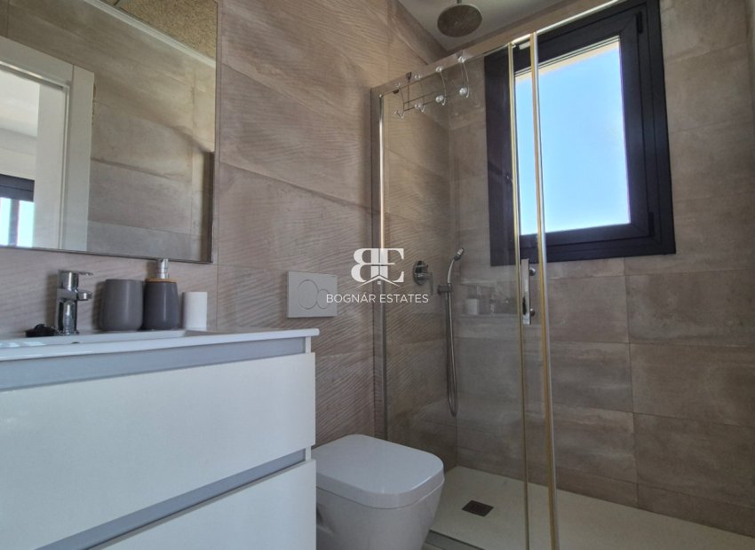 Wiederverkauf - Villa -
Torrevieja - Costa Blanca Sur