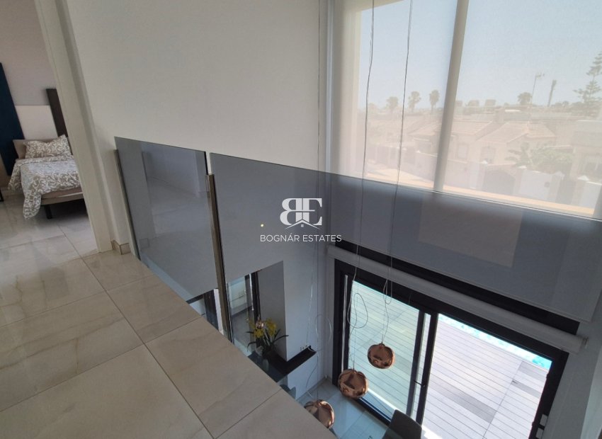 Wiederverkauf - Villa -
Torrevieja - Costa Blanca Sur