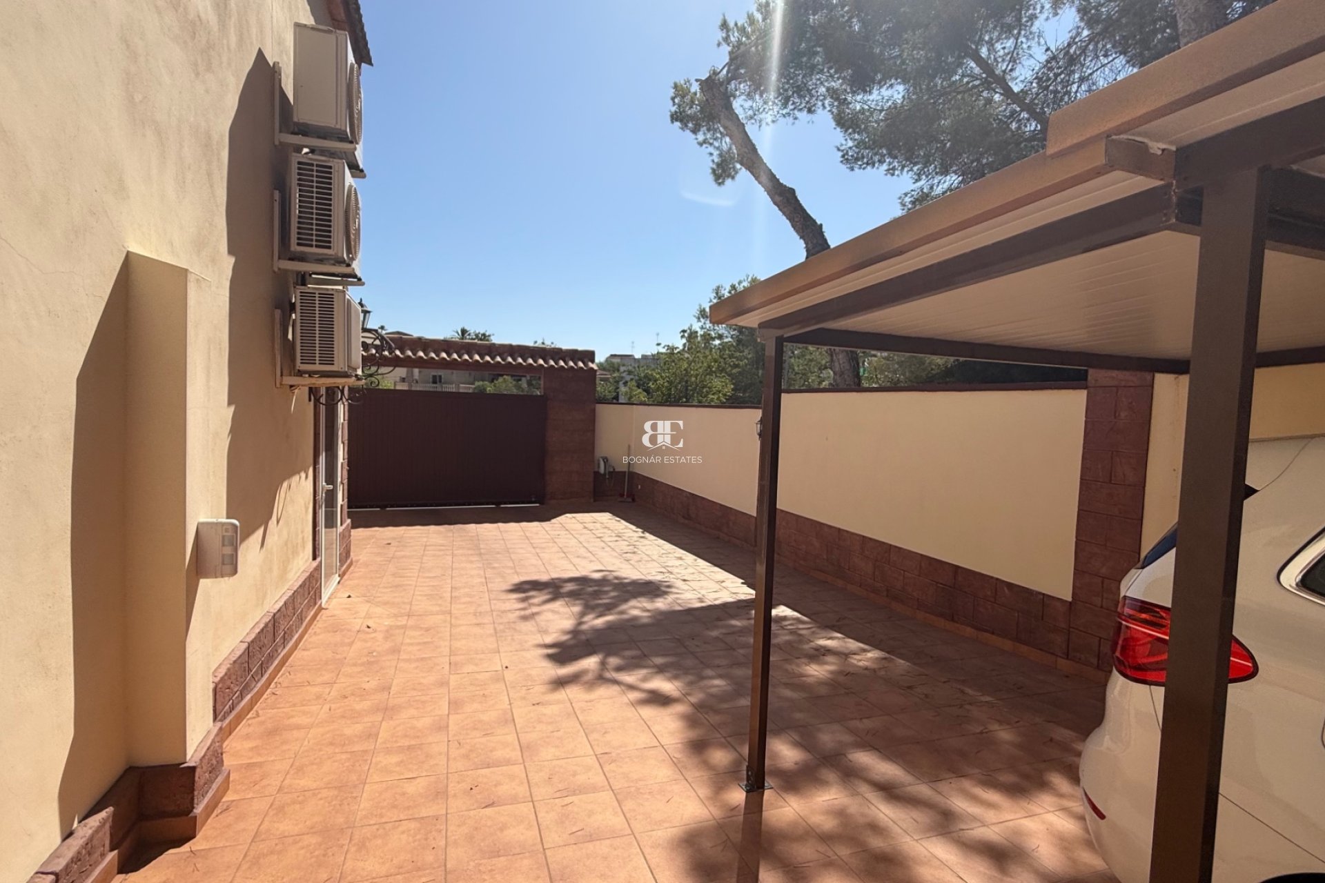 Wiederverkauf - Villa -
Torrevieja - Costa Blanca Sur