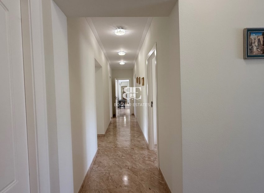 Wiederverkauf - Villa -
Torrevieja - Costa Blanca Sur