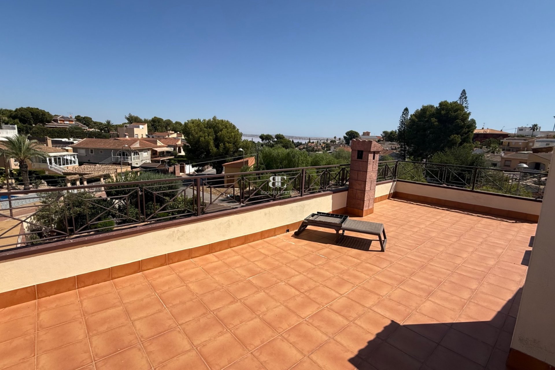 Wiederverkauf - Villa -
Torrevieja - Costa Blanca Sur