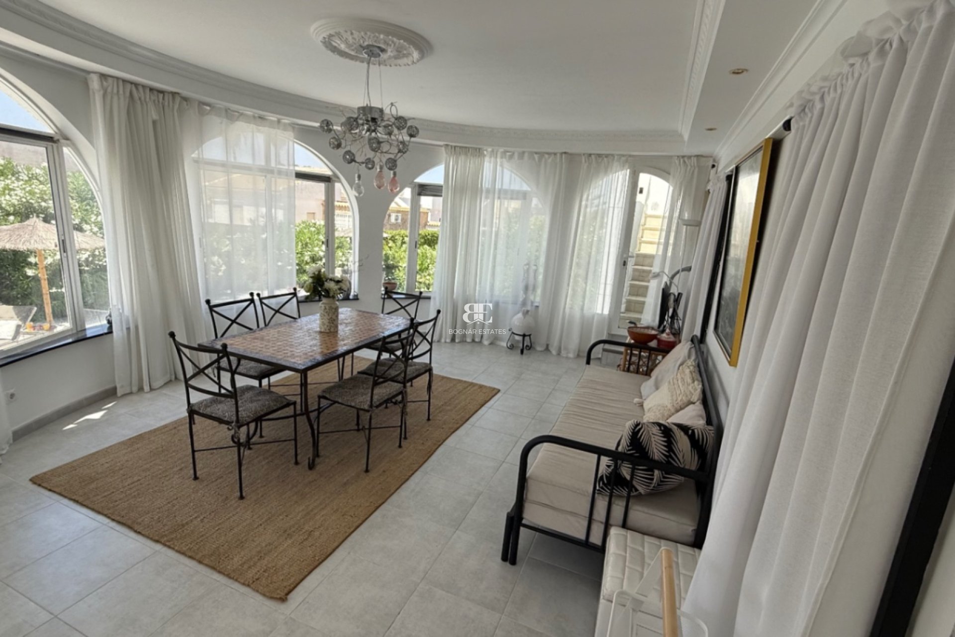 Wiederverkauf - Villa -
Torrevieja - Costa Blanca Sur