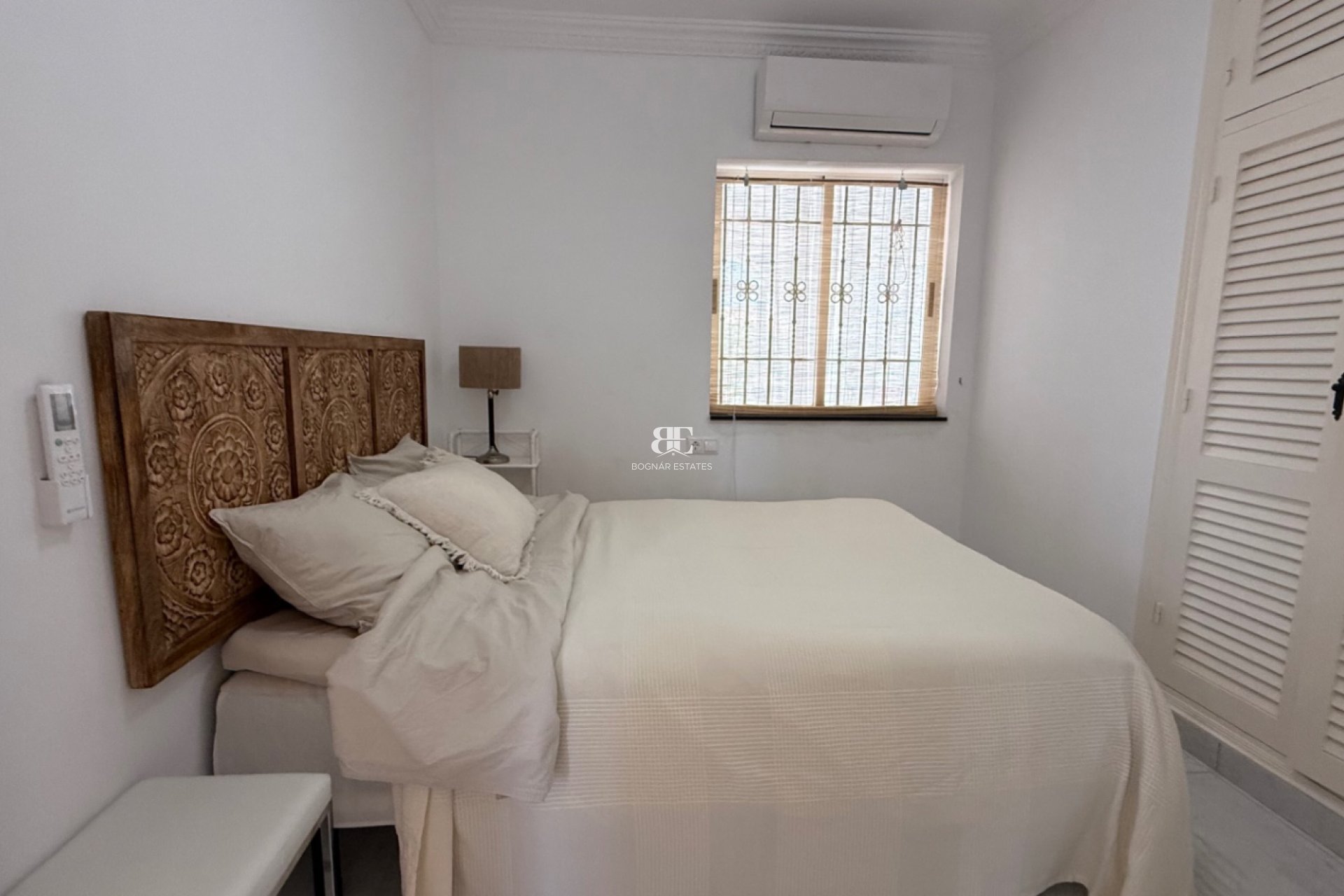 Wiederverkauf - Villa -
Torrevieja - Costa Blanca Sur