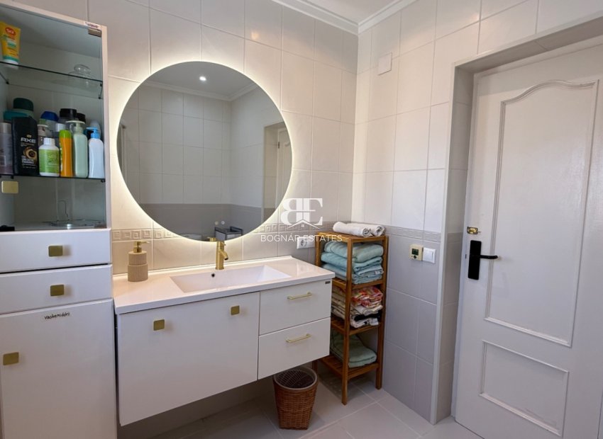 Wiederverkauf - Villa -
Torrevieja - Costa Blanca Sur