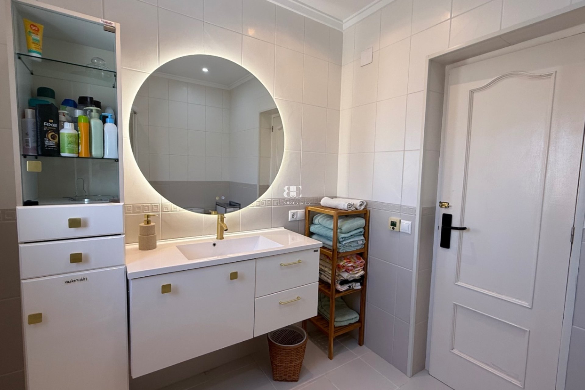 Wiederverkauf - Villa -
Torrevieja - Costa Blanca Sur