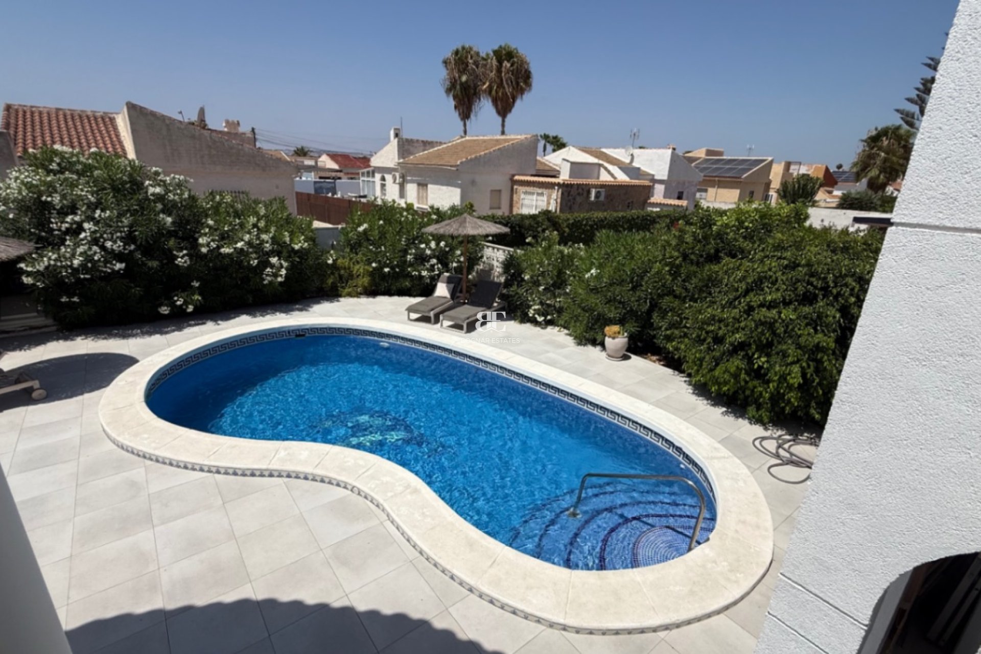 Wiederverkauf - Villa -
Torrevieja - Costa Blanca Sur