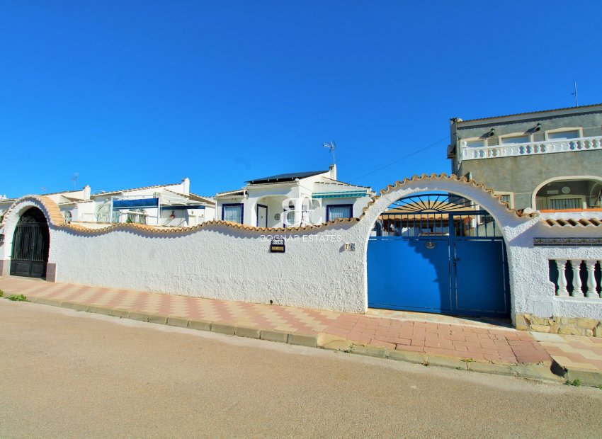 Wiederverkauf - Villa -
Torrevieja - El Chaparral