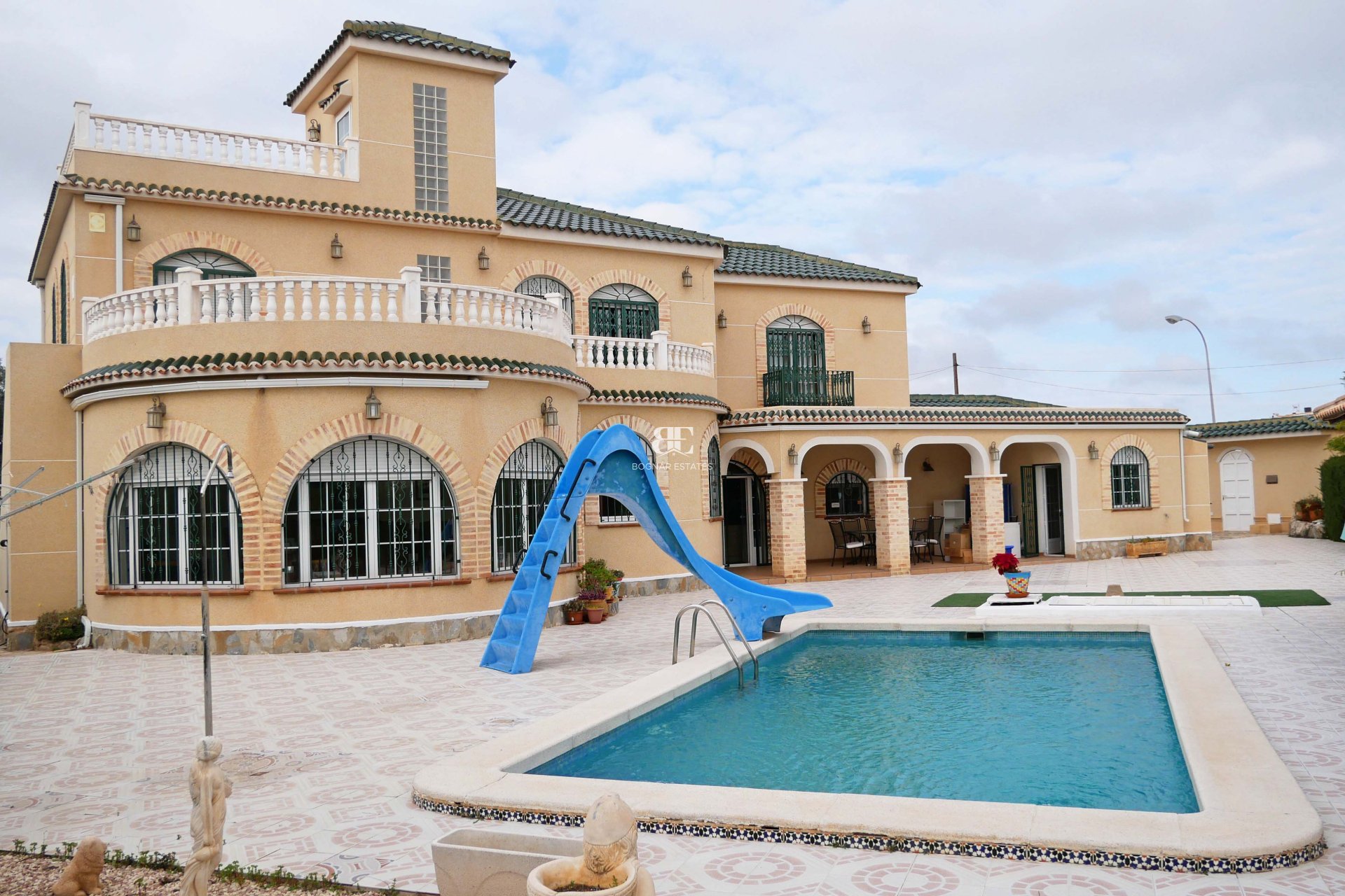 Wiederverkauf - Villa -
Torrevieja - El Chaparral