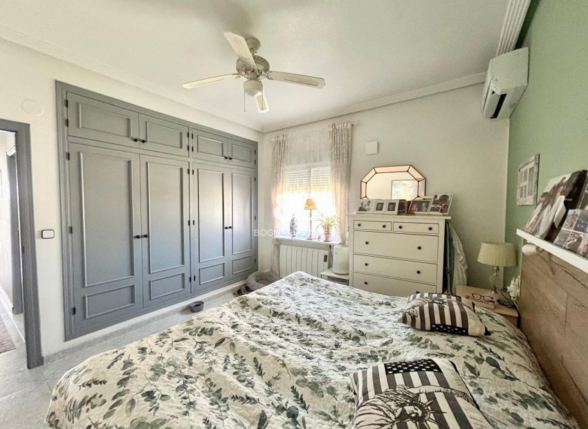 Wiederverkauf - Villa -
Torrevieja - La Siesta