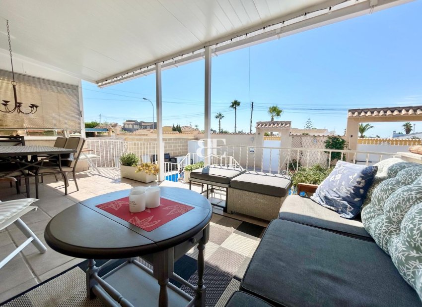 Wiederverkauf - Villa -
Torrevieja - La Siesta