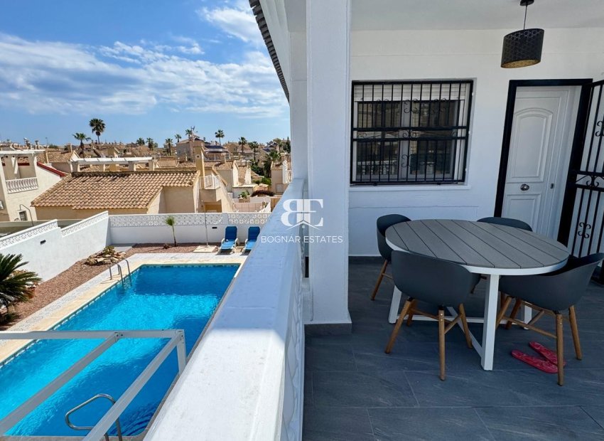 Wiederverkauf - Villa -
Torrevieja - Los Altos*